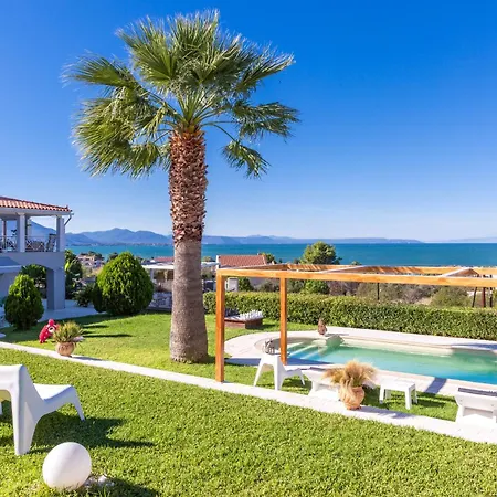 Mary's Villa Nea Artaki